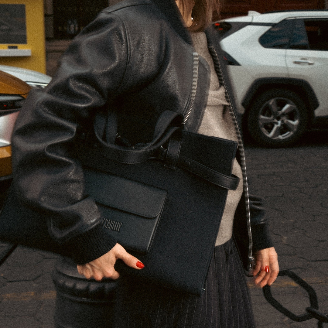 CARGO TOTE