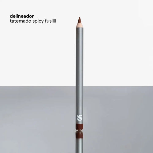 Telenovela Lipstick + Delineador labios (Tatemado)
